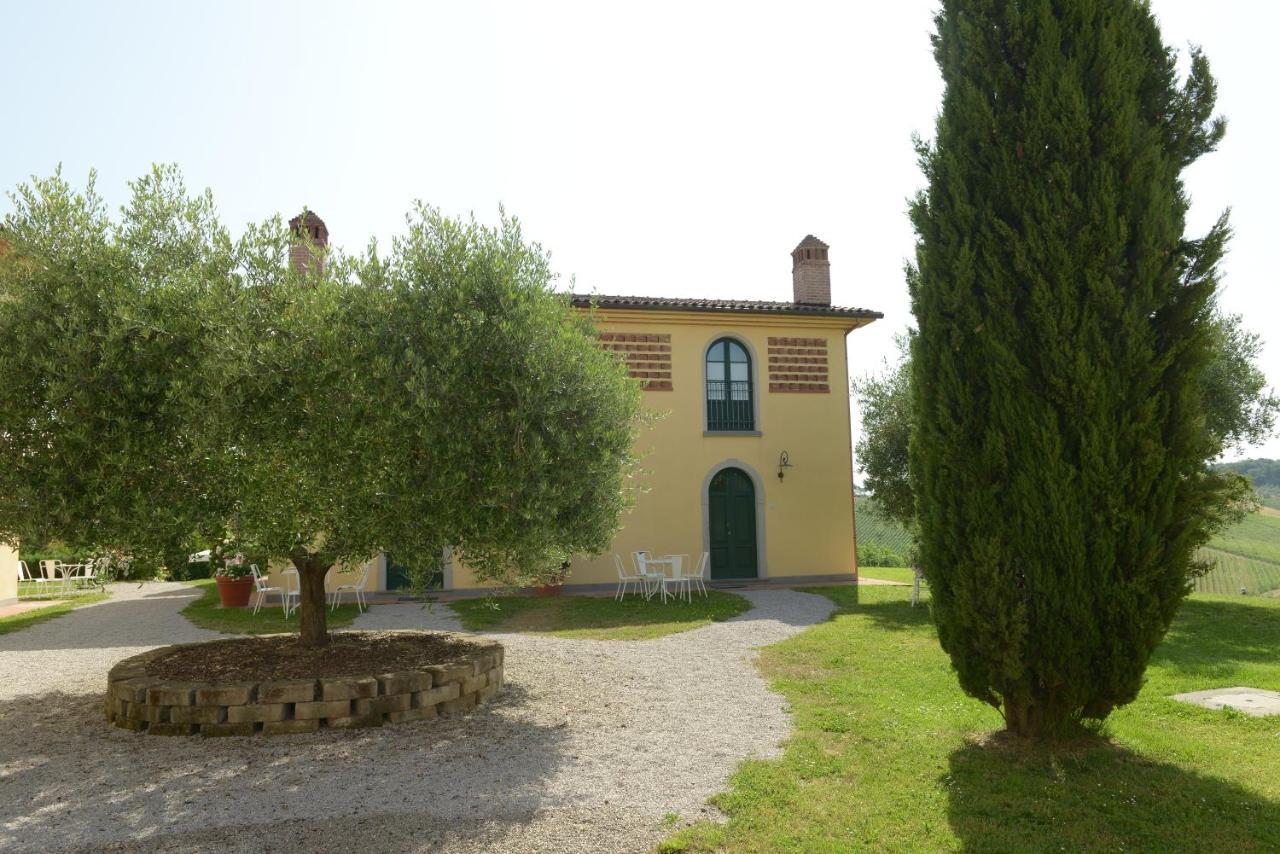 Agriturismo Musignano แชร์เรโต กุยดิ ภายนอก รูปภาพ